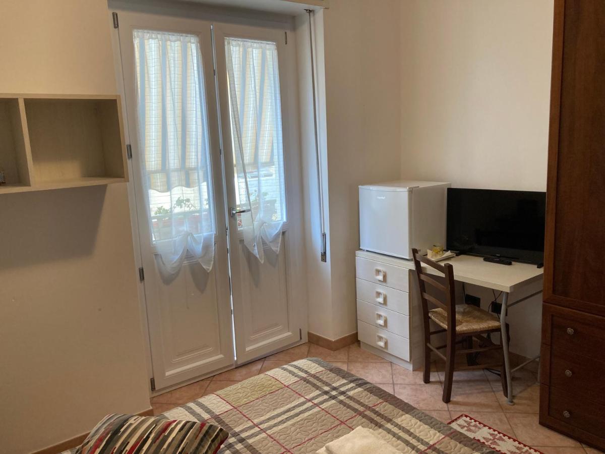 B&B Marsiglia Sassari Bagian luar foto
